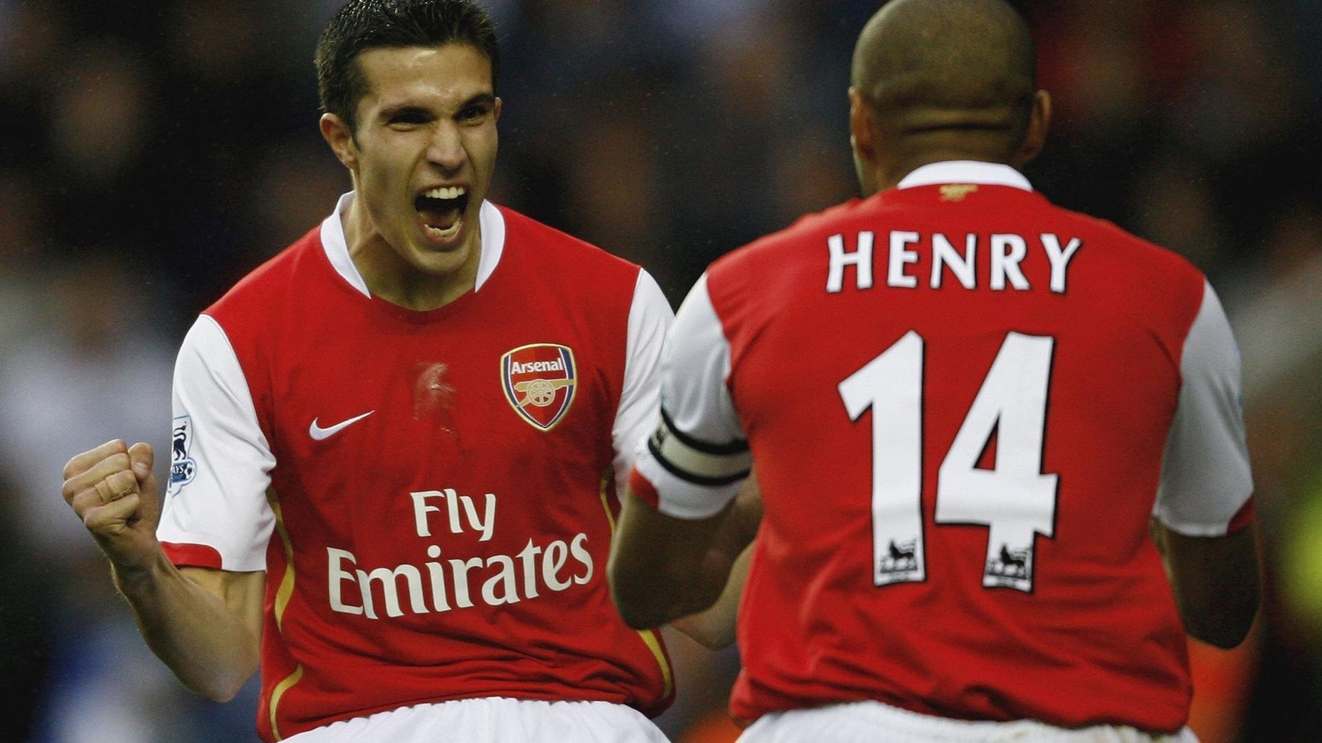 博卡中场节奏把控能力将决定未来发展，博卡主场球衣