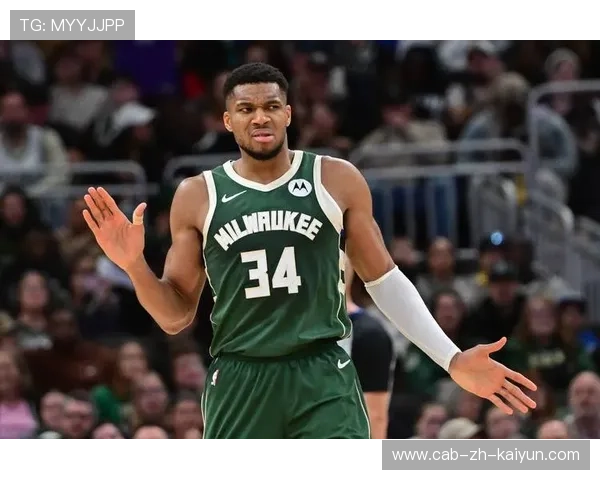 字母哥篮下终结对手多次进攻尝试，雄鹿捍卫主场